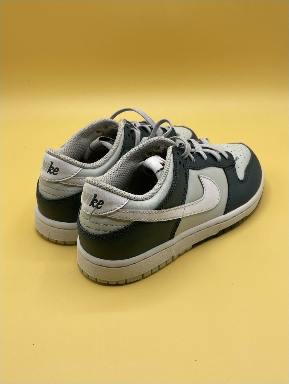 Nike Dunk Low Premium 'Split - Deep Jungle' - Picture 2 of 4